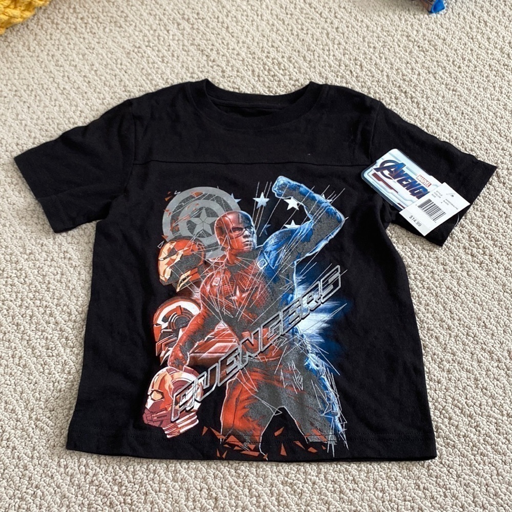 NEW NWT Avengers Size 4 T-shirt Marvel Isaac Morris